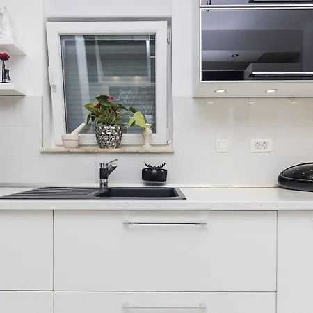 Apartment Penthousewohnung In Mit Whirlpool, Terrasse Und Meerblick *